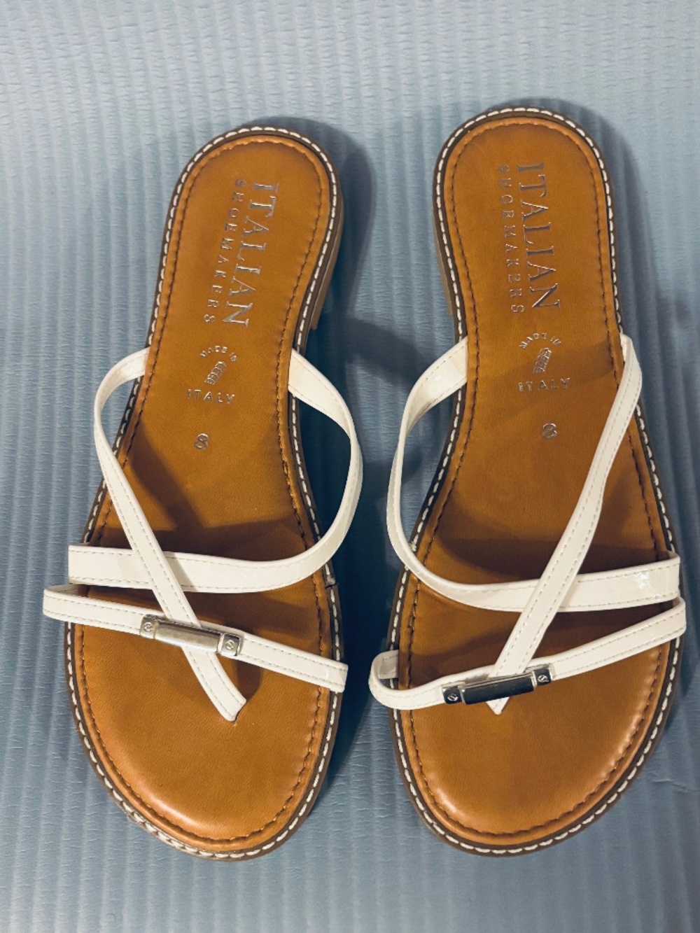 Italian Shoemakers Women’s White Sandals Size 8